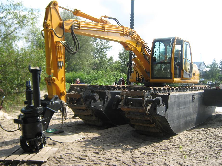 SUNTON SE200 Marsh Excavator delivered to Ukraine Market