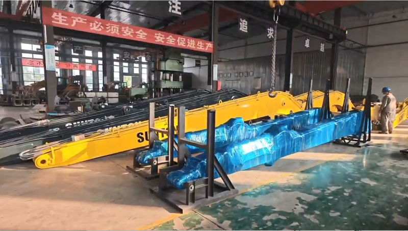 Another 6 kits of Excavator Long Reach Booms were Delivered to Overseas Market. 